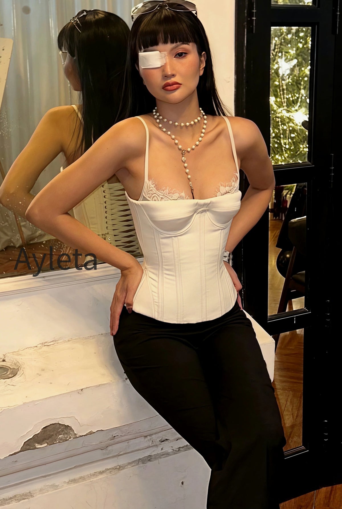 chic-slim-fit-cinched-waist-cami-top