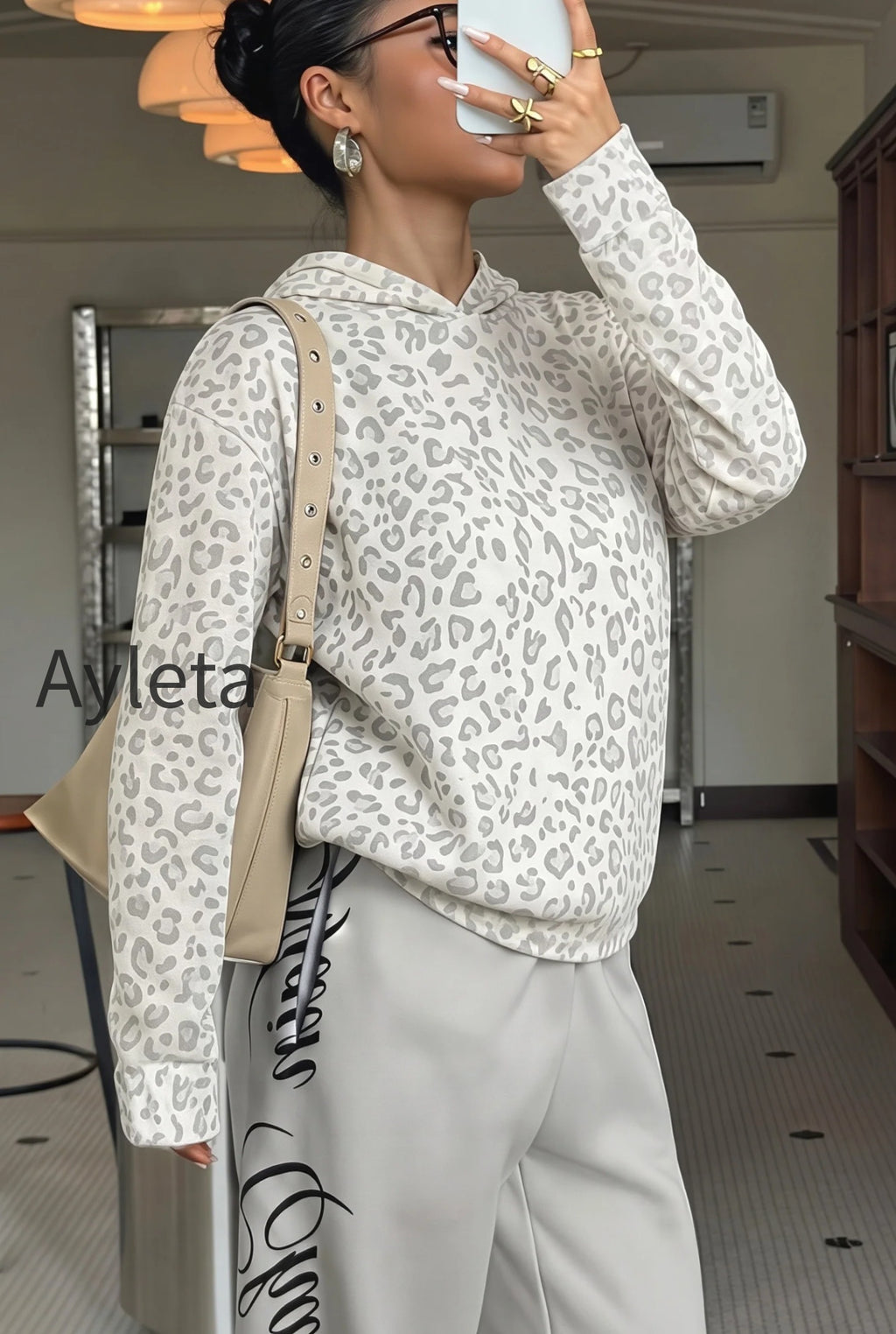 leopard-print-casual-chic-hoodie